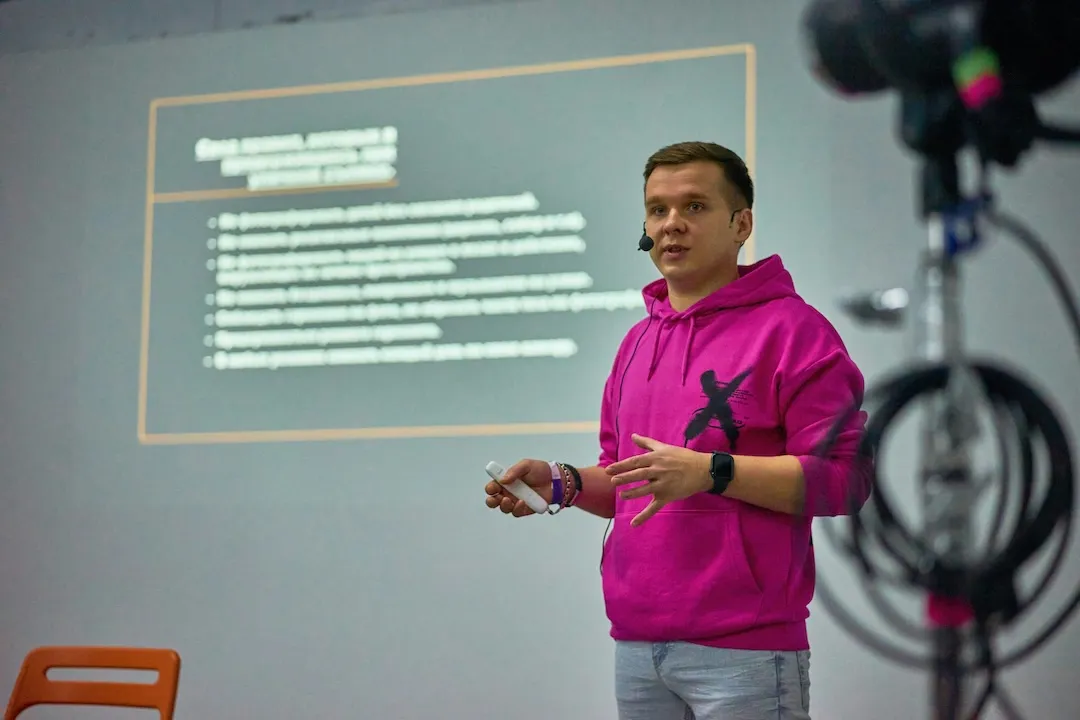 Achieving Product Excellence: Conducting Effective Monthly Reviews for the Whole Company